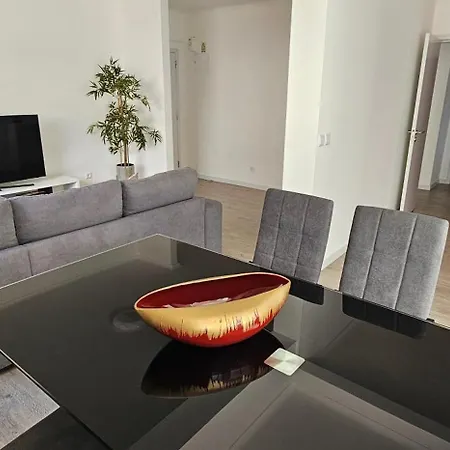 Apartment Elegance *